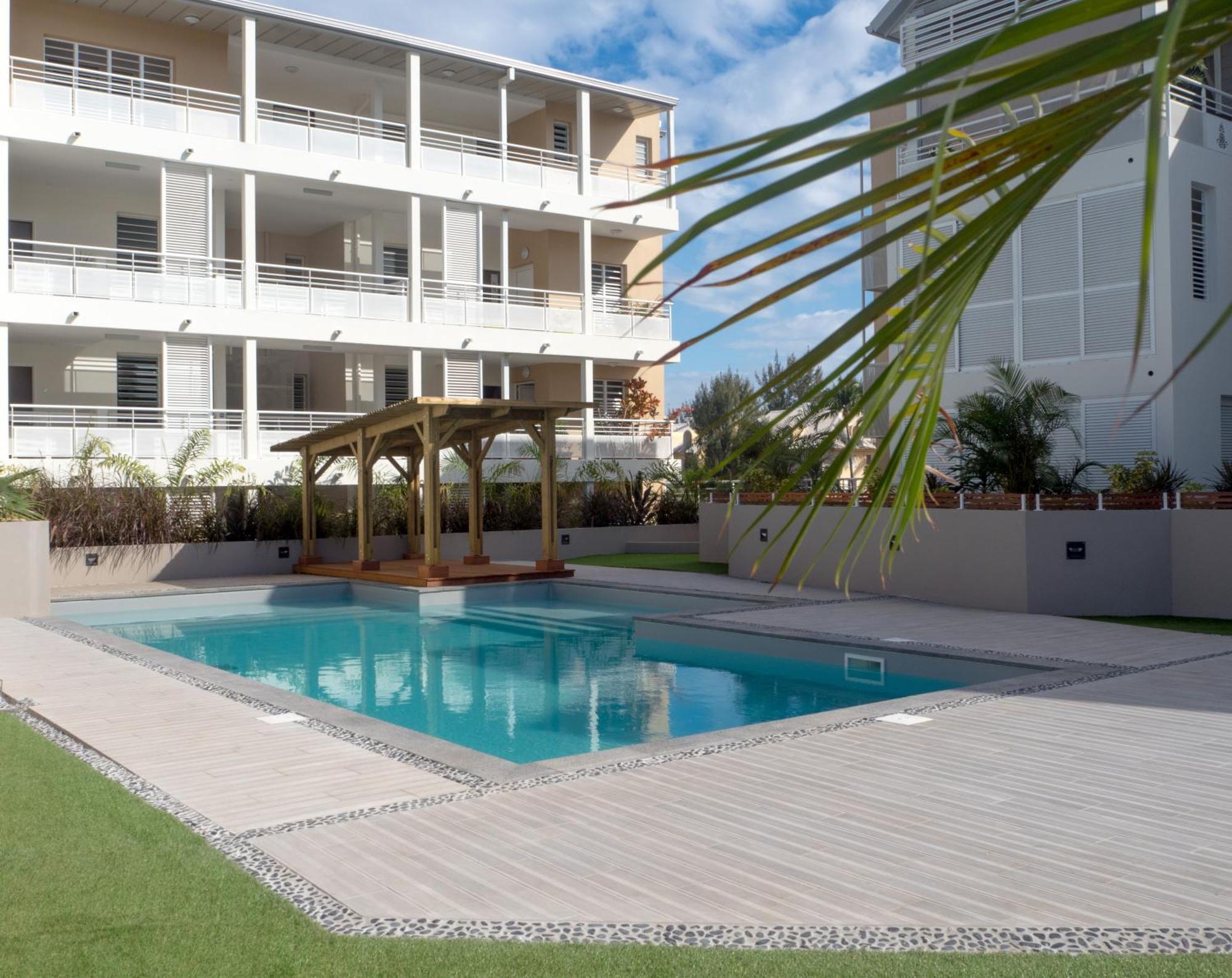 サンジルレバンEscale Tropicale, Appart Vue Mer A 2 Min Du Lagonアパートメント エクステリア 写真